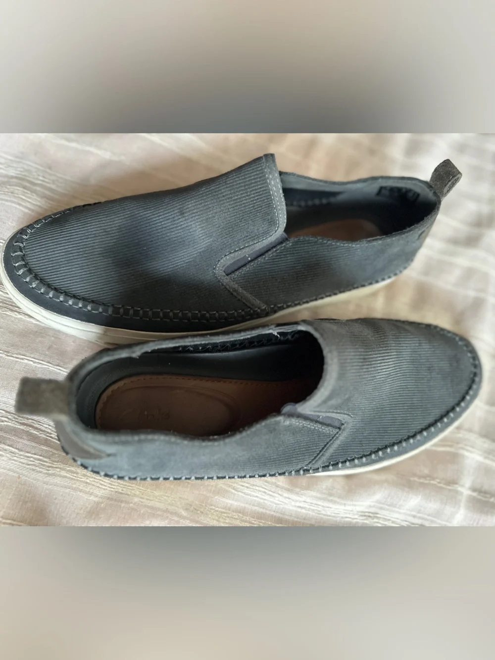 CLARKS Kessell Slip Dark Grey Corduroy Moc Toe Slip On Sneakers Men's | 12